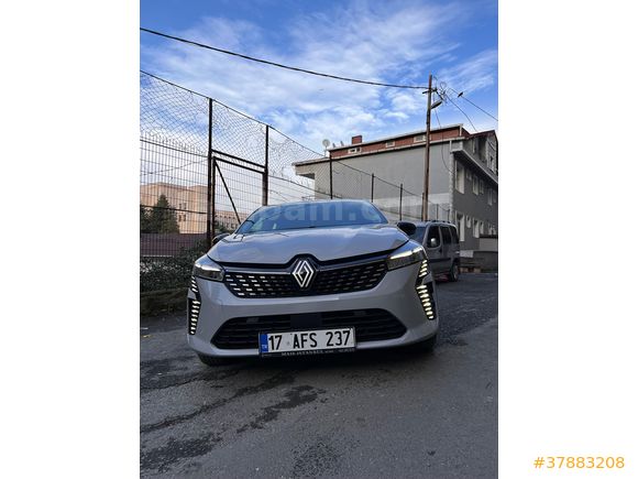 2024 Mart Çıkışlı Renault Clio 1.0 TCe Boyasız / Değisensiz