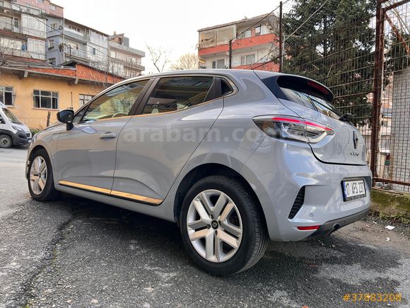2024 Mart Çıkışlı Renault Clio 1.0 TCe Boyasız / Değisensiz