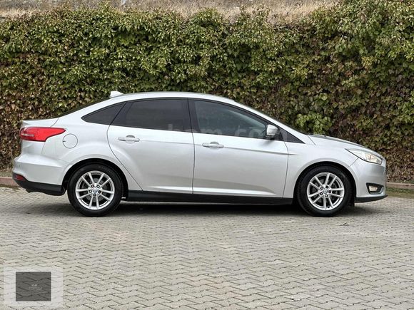 2015 FORD FOCUS 1.6 TREND X HATASIZ 147.000 KM 12 TAKSİT MEVCUT