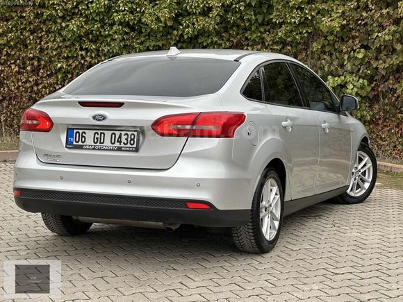 2015 FORD FOCUS 1.6 TREND X HATASIZ 147.000 KM 12 TAKSİT MEVCUT