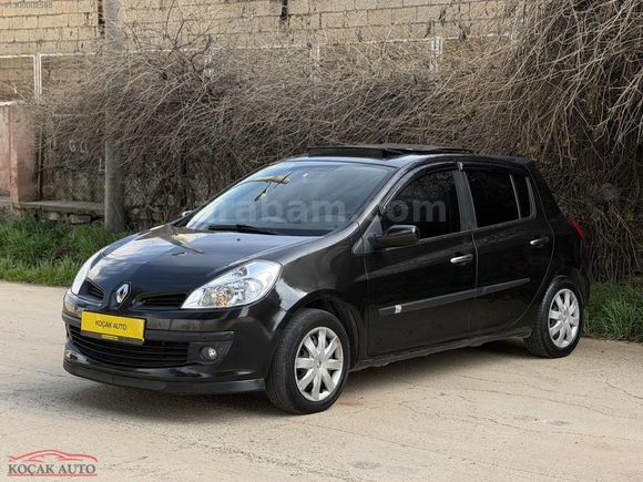 KOÇAK AUTO OTOMATİK CAM TAVAN SANRUFLU ÖZEL ÜRETİM CLIO 2008