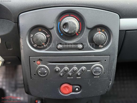 KOÇAK AUTO OTOMATİK CAM TAVAN SANRUFLU ÖZEL ÜRETİM CLIO 2008