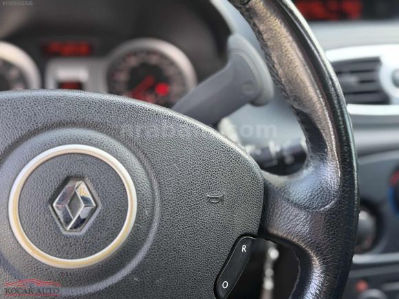 KOÇAK AUTO OTOMATİK CAM TAVAN SANRUFLU ÖZEL ÜRETİM CLIO 2008