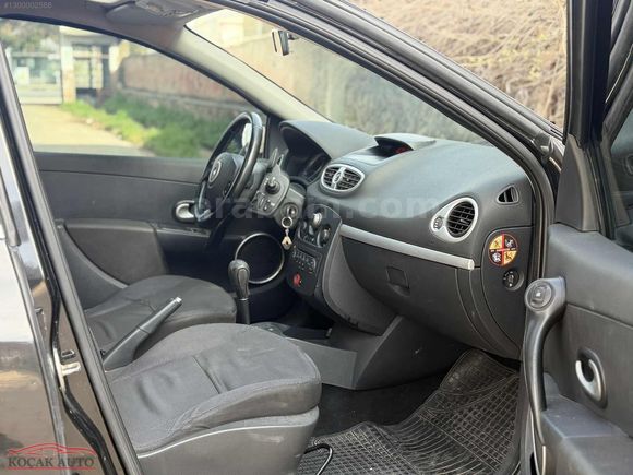 KOÇAK AUTO OTOMATİK CAM TAVAN SANRUFLU ÖZEL ÜRETİM CLIO 2008