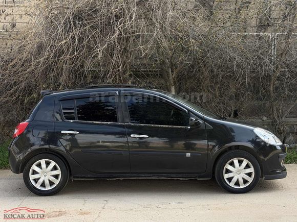 KOÇAK AUTO OTOMATİK CAM TAVAN SANRUFLU ÖZEL ÜRETİM CLIO 2008