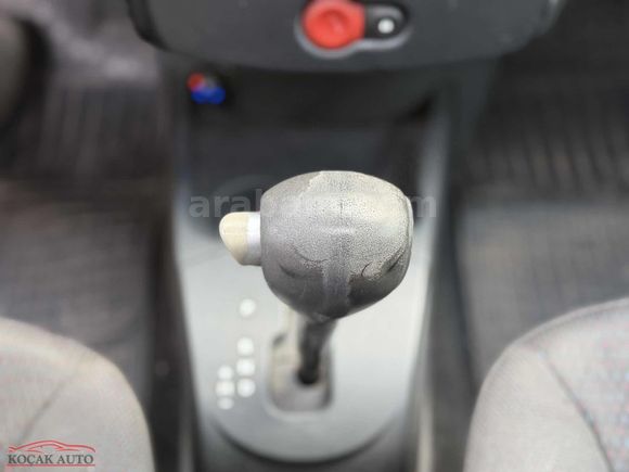 KOÇAK AUTO OTOMATİK CAM TAVAN SANRUFLU ÖZEL ÜRETİM CLIO 2008