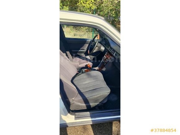 Sahibinden Mercedes - Benz E 200 d 1985 Model  577.000 km Beyaz