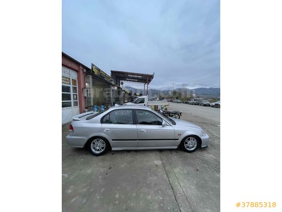 Sahibinden Honda Civic 1.6 i ES 2000 Model Sakarya