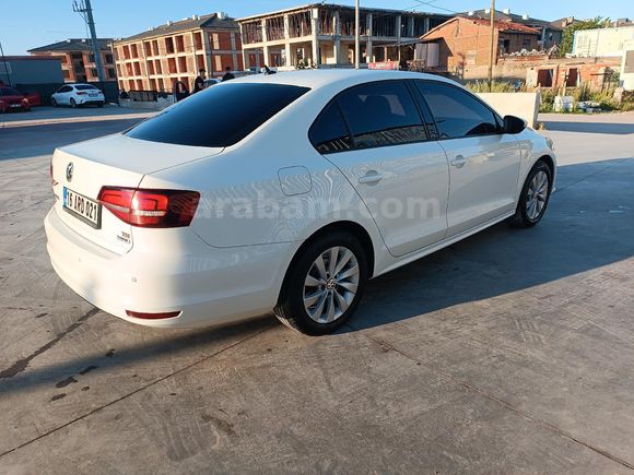 Sahibinden Volkswagen Jetta 1.2 TSi BlueMotion Trendline 2017 Model