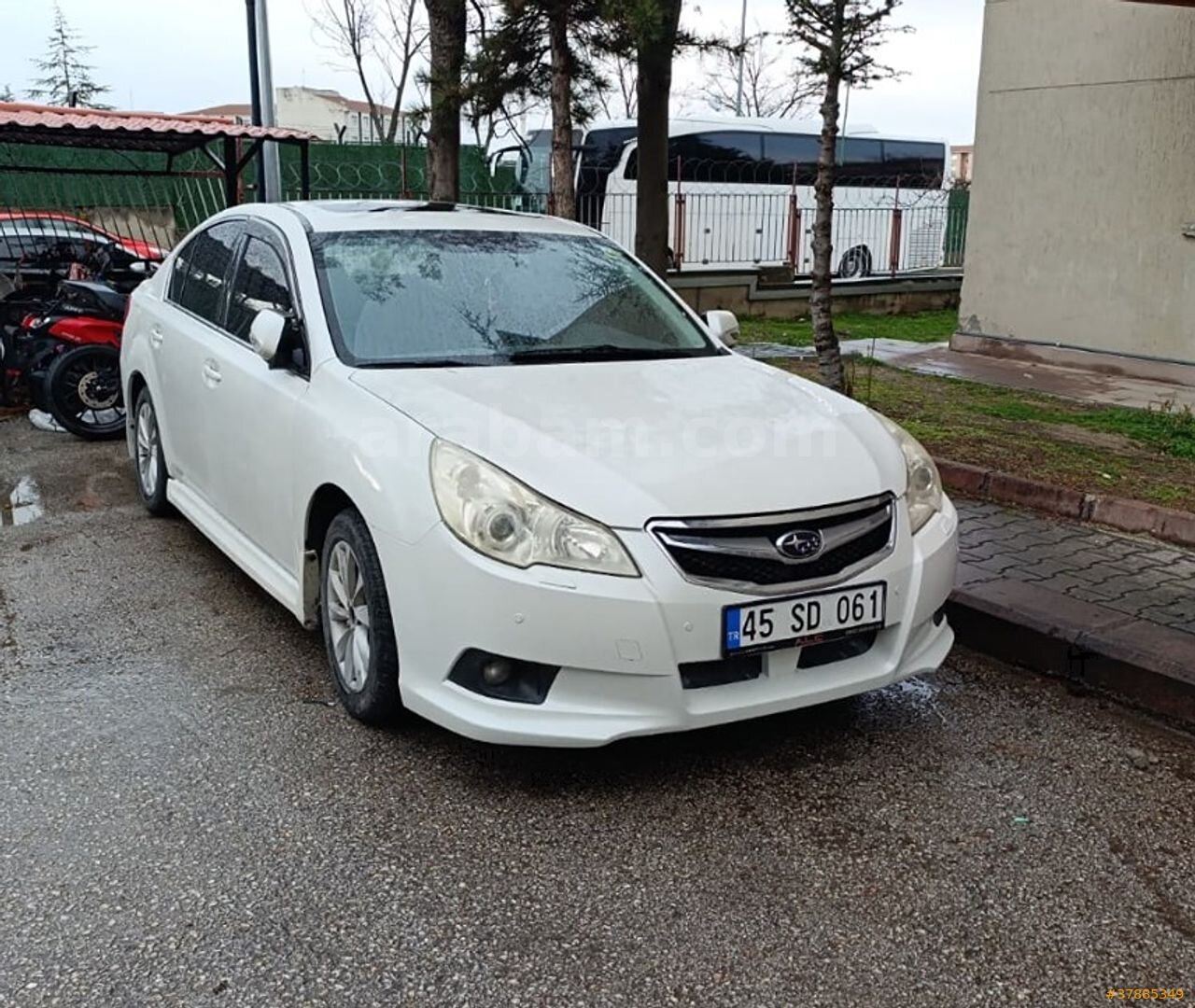 Sahibinden Subaru Legacy 2.0 Elegance 2010 Model Ankara 325.500 km Beyaz 1