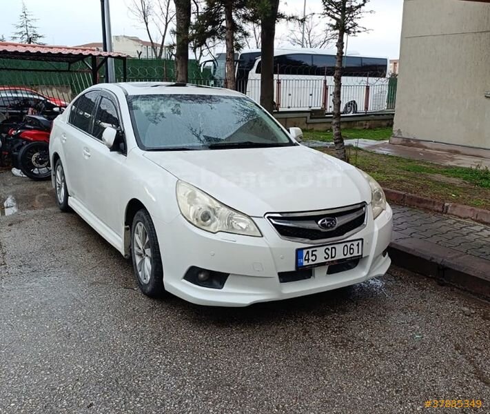 Sahibinden Subaru Legacy 2.0 Elegance 2010 Model Ankara 325.500 km Beyaz