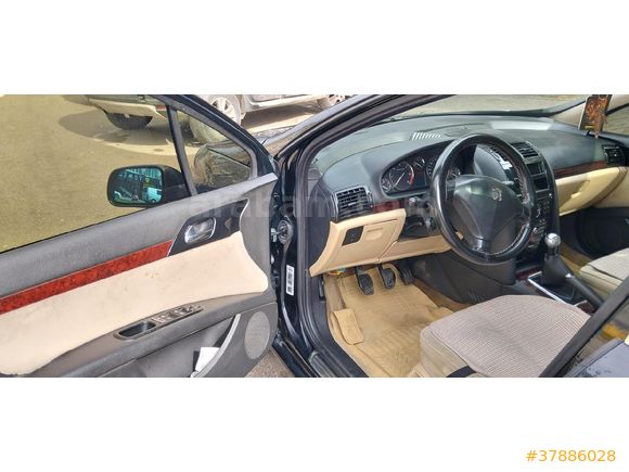 Sahibinden Peugeot 407 1.6 HDi Executive Black 2011 Model
