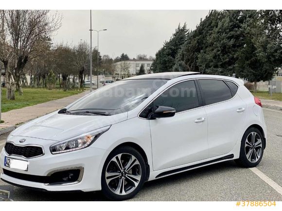 Sahibinden Kia Ceed 1.6 CRDi Concept Plus 2015 Model