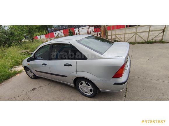 Sahibinden Ford Focus 1.4 Comfort 2004 Model