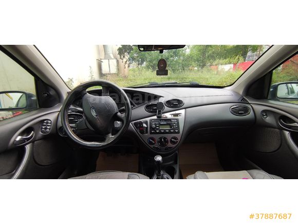 Sahibinden Ford Focus 1.4 Comfort 2004 Model