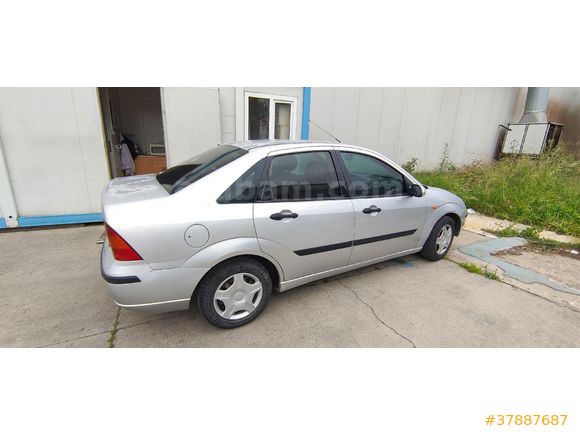 Sahibinden Ford Focus 1.4 Comfort 2004 Model