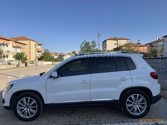 Sahibinden Volkswagen Tiguan 1.4 TSI Chrome Edition 2014 Model  231.300 km Siyah