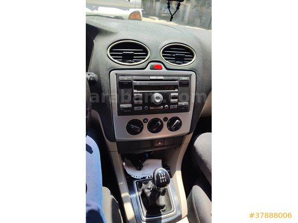 Sahibinden Ford Focus 1.6 Trend 2006 Model