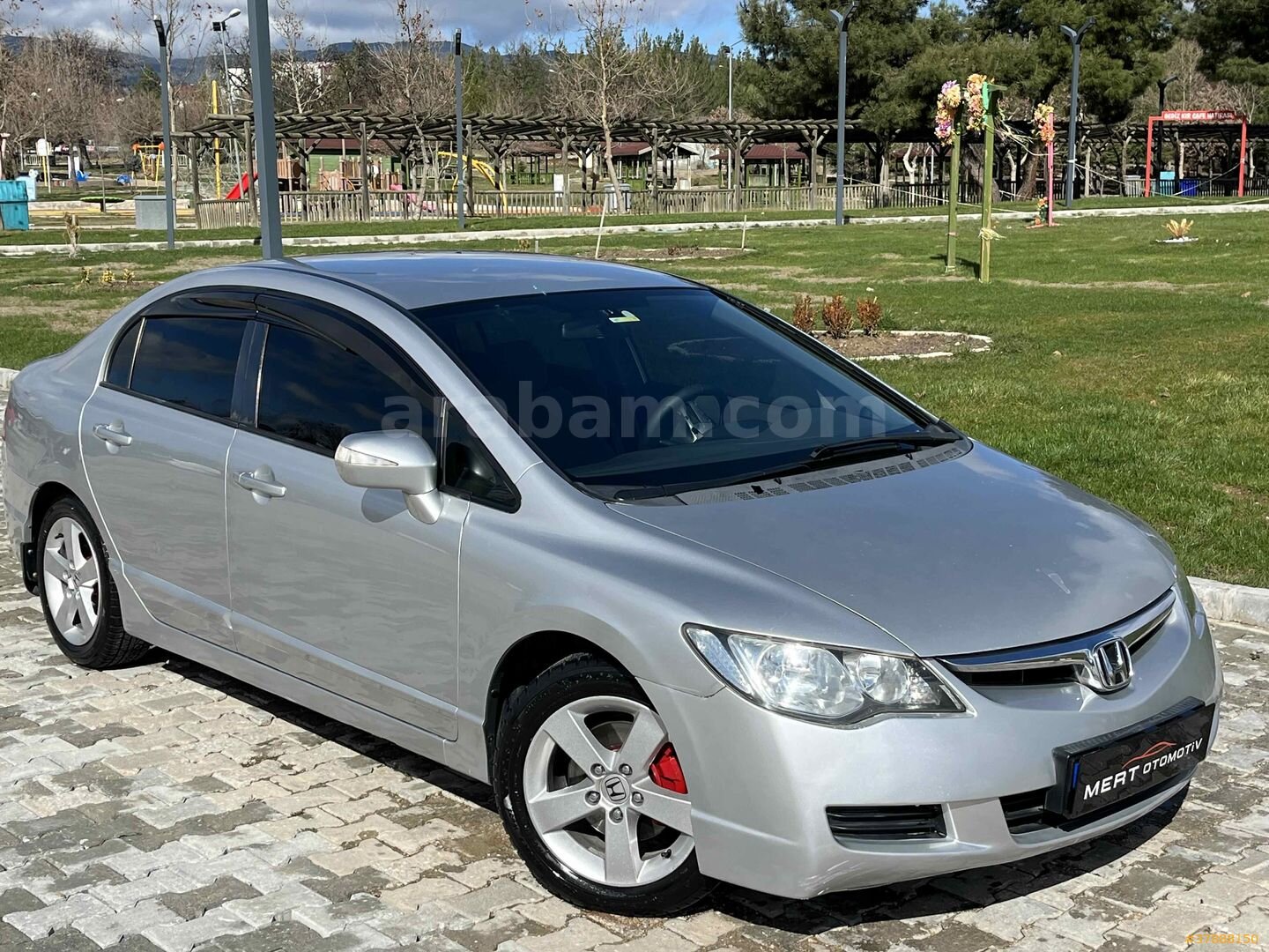 Galeriden Honda Civic 1.6i VTEC Dream 2007 Model Kütahya 183.000 km Gri (Gümüş) 7
