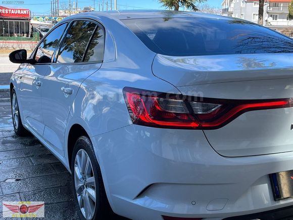 2021 RENAULT MEGANE HATASIZ BOYASIZ SERVIS BAKIMLI