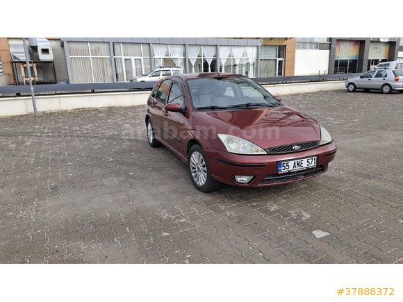 Sahibinden Ford Focus 1.6 Ghia 2004 Model