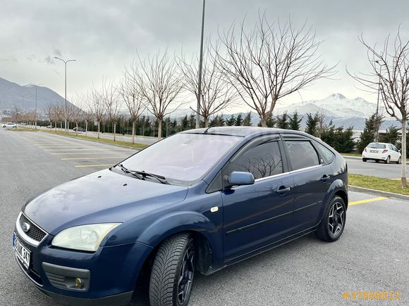  Ford Focus 1.6 TDCi Ghia 2006 Model 