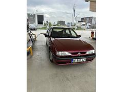 Sahibinden Renault R 19 1.6 Europa RNE 2000 Model  KİLİMALI 
 İÇİNDE SİGARA DAHİL İÇİLMEDİ TEK KURUŞ MASRAFSIZ ARAÇ 