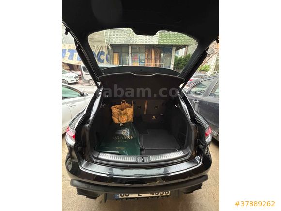 Sahibinden Porsche Macan 2.0 2022 Model 