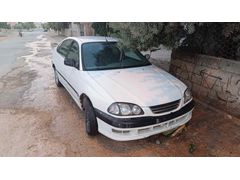 Sahibinden Toyota Avensis 2.0 Liftback 1998 Model 