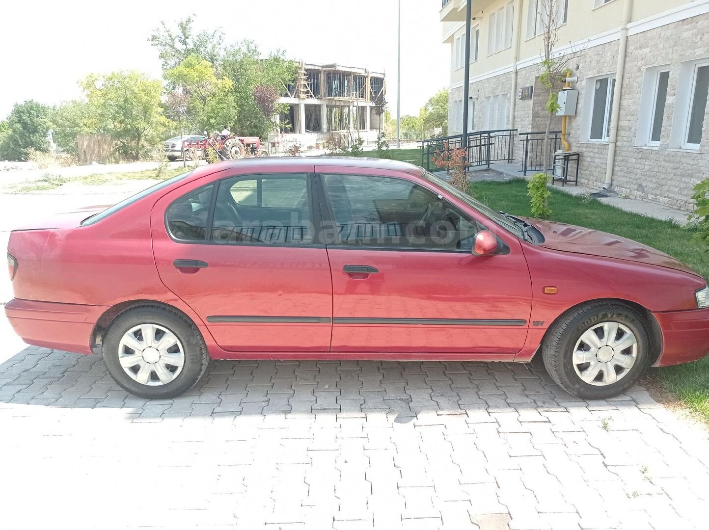 Sahibinden Nissan Primera 1.6 SLX 1998 Model Malatya 319.000 km Kırmızı 3