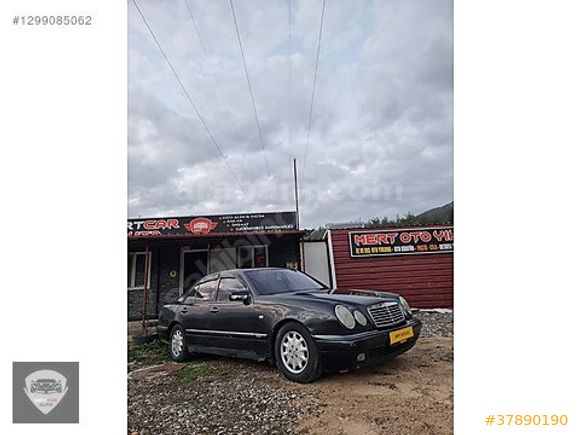 MERT CAR AUTO| MERCEDES BENZ E200 ELEGANCE 1996