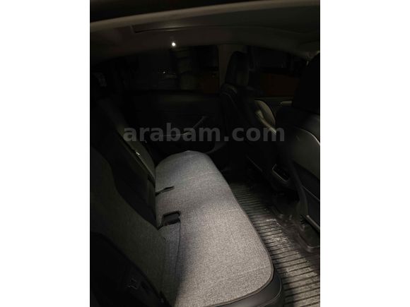 Sahibinden Tesla Model Y Standart Range 2024 Model 