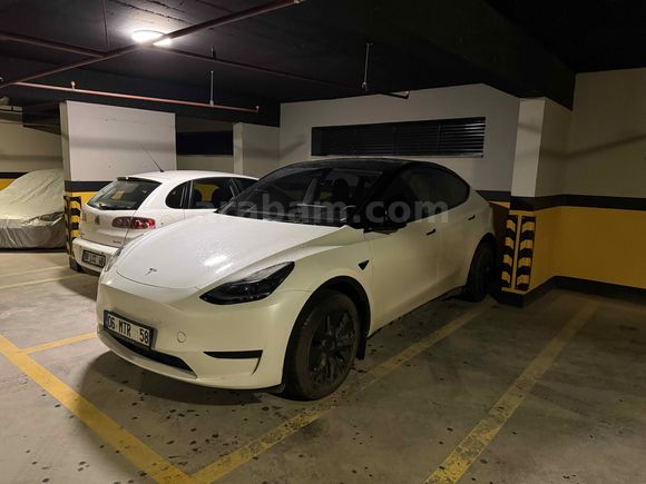 Sahibinden Tesla Model Y Standart Range 2024 Model 
