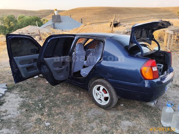 Sahibinden Renault Clio 1.4 RNA 2000 Model
