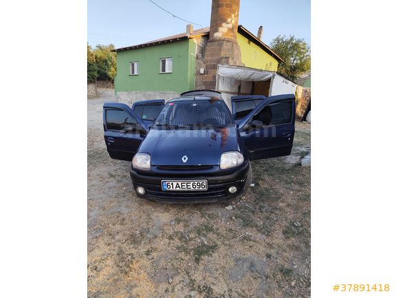 Sahibinden Renault Clio 1.4 RNA 2000 Model