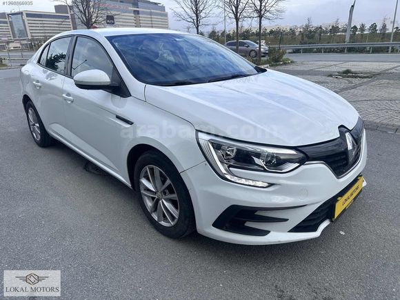 2023 MODEL RENAULT MEGANE 47.500 KM'DE OTOMATİK