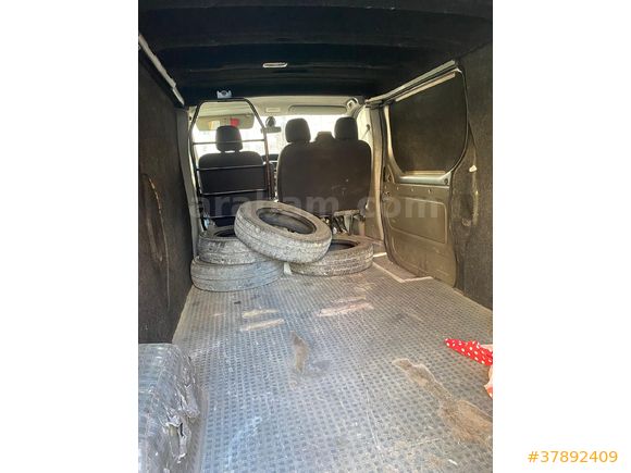 Klimalı Renault Trafic 2.0 DCI 2011 Model