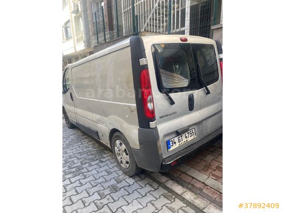 Klimalı Renault Trafic 2.0 DCI 2011 Model