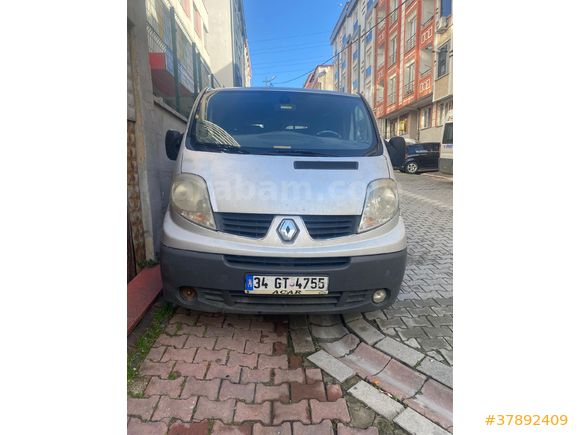 Klimalı Renault Trafic 2.0 DCI 2011 Model