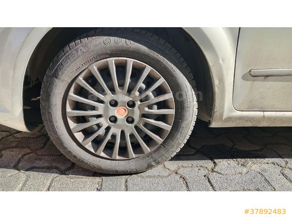 Benzinli Düşük Model Araçlar ile Takas Olur.