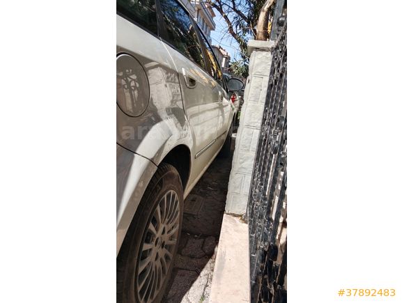 Benzinli Düşük Model Araçlar ile Takas Olur.