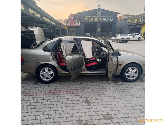 Sahibinden Opel Vectra 2.0 CDX 1998 Model