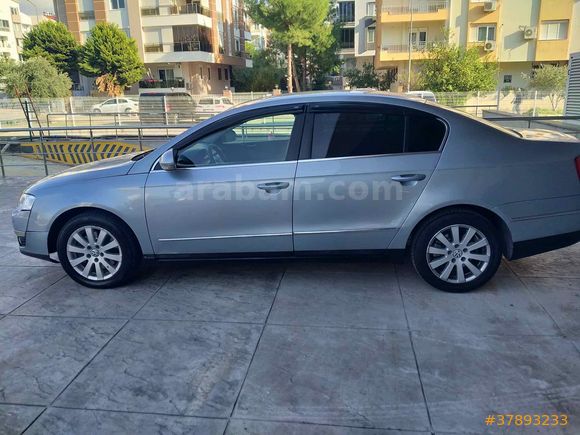 Galeriden Volkswagen Passat 2.0 TDi Comfortline 2005 Model Antalya
