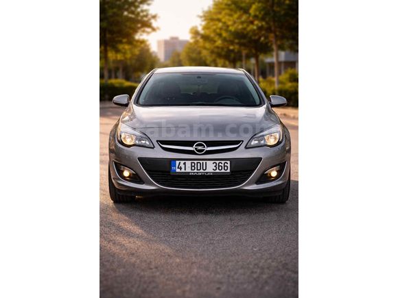 ACiL Sahibinden boyasız tramersiz Opel Astra 1.6 Edition Plus 2016 Model Manuel 