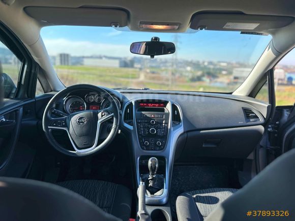 ACiL Sahibinden boyasız tramersiz Opel Astra 1.6 Edition Plus 2016 Model Manuel 