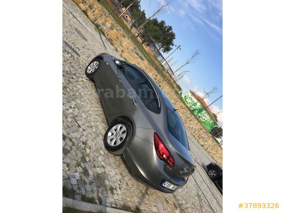 ACiL Sahibinden boyasız tramersiz Opel Astra 1.6 Edition Plus 2016 Model Manuel 