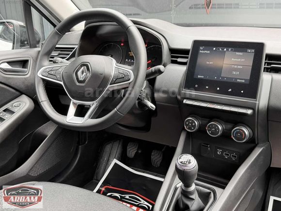 *ARBAM`DAN*RENAULT*CLİO*1,0TCE*TOUCH*2023*90HP*33,439KM*