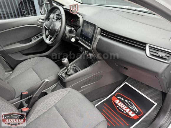 *ARBAM`DAN*RENAULT*CLİO*1,0TCE*TOUCH*2023*90HP*33,439KM*
