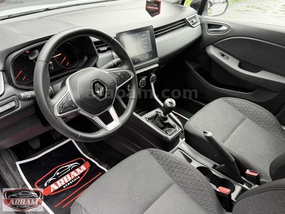 *ARBAM`DAN*RENAULT*CLİO*1,0TCE*TOUCH*2023*90HP*33,439KM*