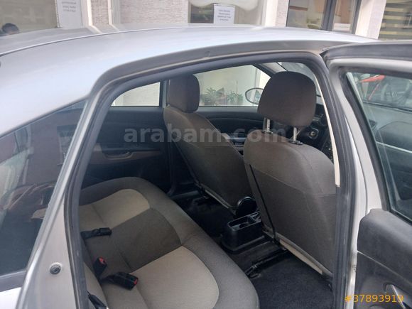 Sahibinden Fiat Linea 1.3 Multijet Active Plus 2011 Model  160.000 km Gri